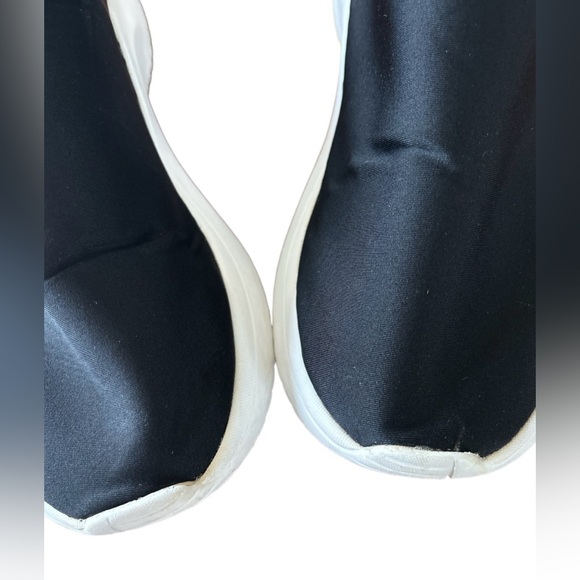 Calvin Klein Women’s Shoes - Picture 8 of 8